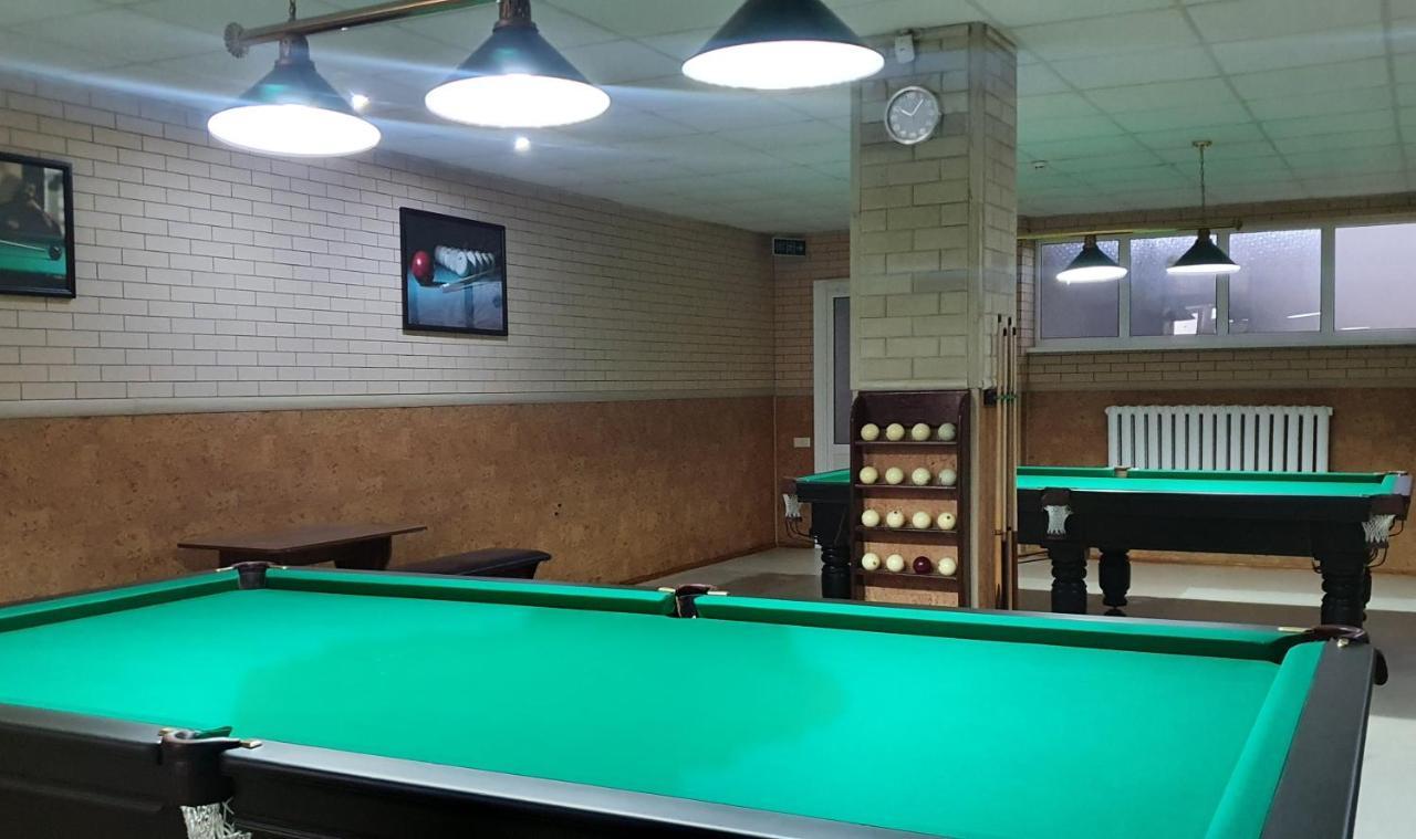 Hotel Konus Falesti Екстер'єр фото