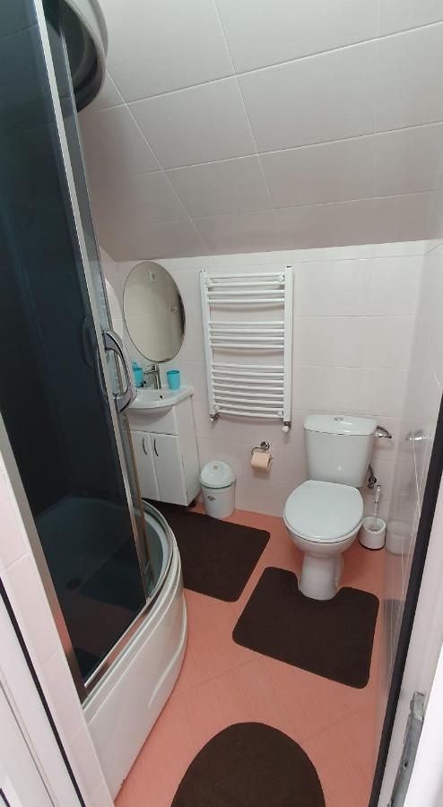 Hotel Konus Falesti Екстер'єр фото