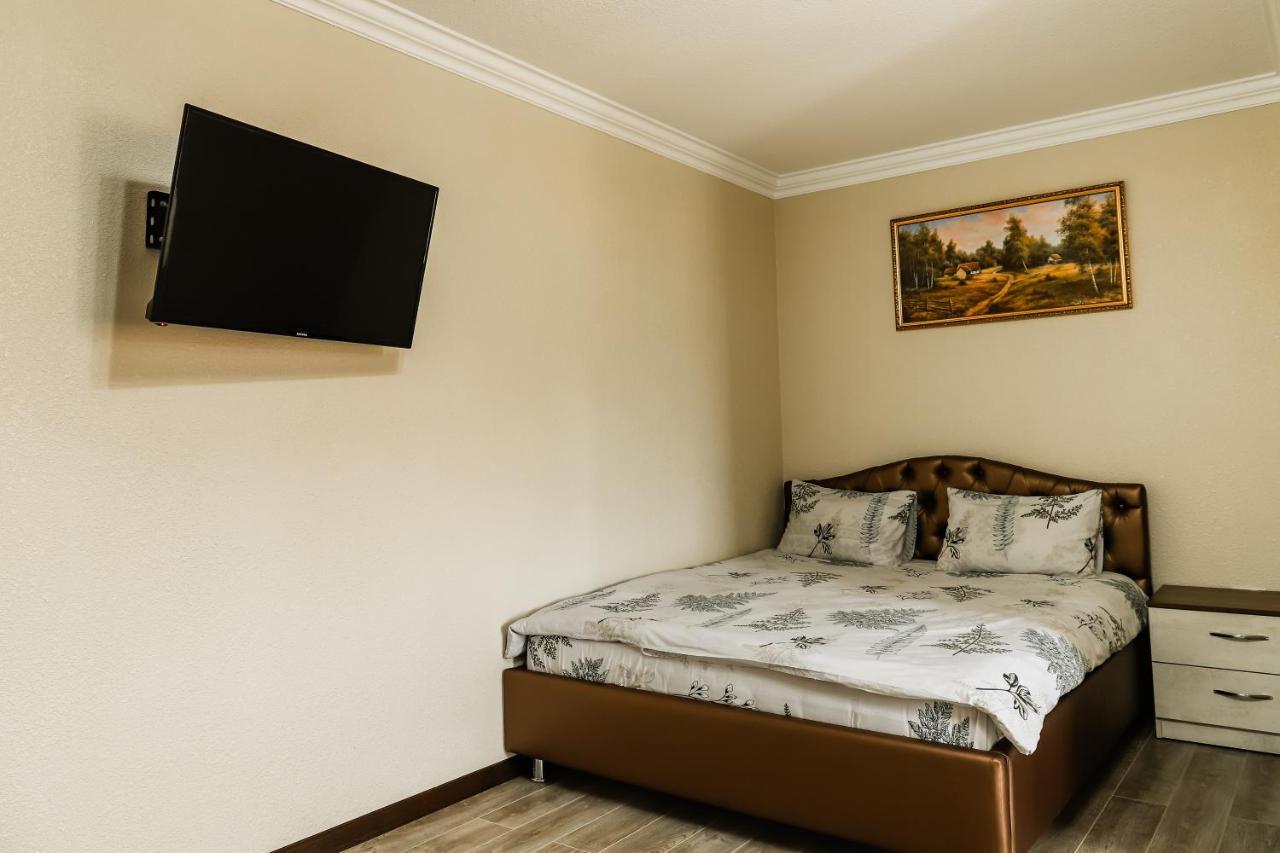 Hotel Konus Falesti Екстер'єр фото
