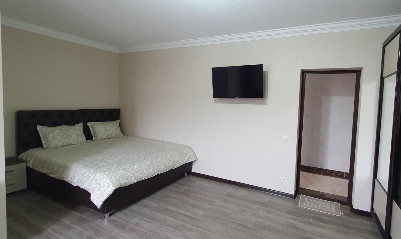Hotel Konus Falesti Екстер'єр фото