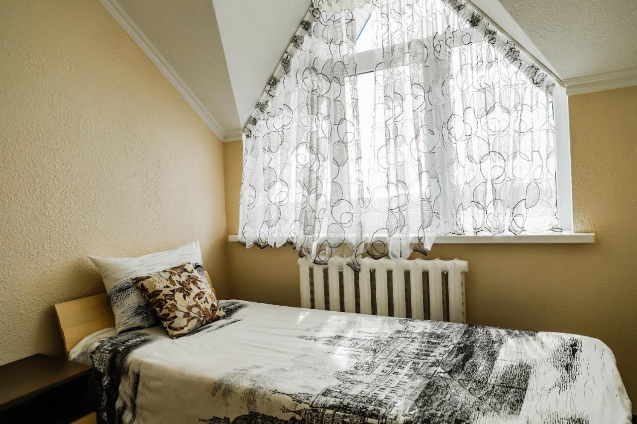 Hotel Konus Falesti Екстер'єр фото