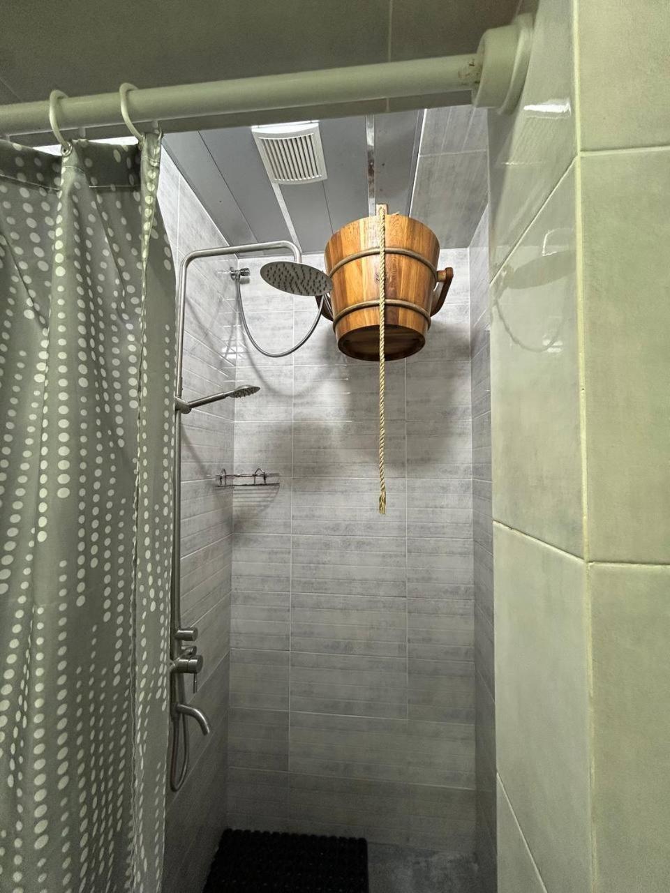 Hotel Konus Falesti Екстер'єр фото